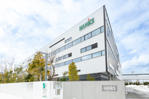 �i�~�b�N�X�̖{�ЁE�H��̊O��