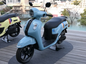 �uFazzio�v�̃t�����g�N�I�[�^�[�r���[