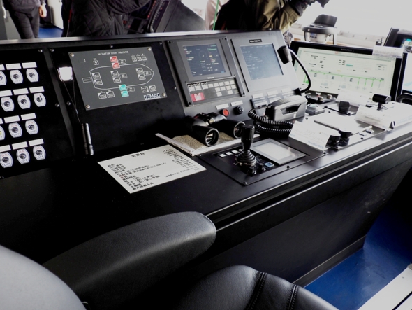 �������D�R���\�[���������p�l��