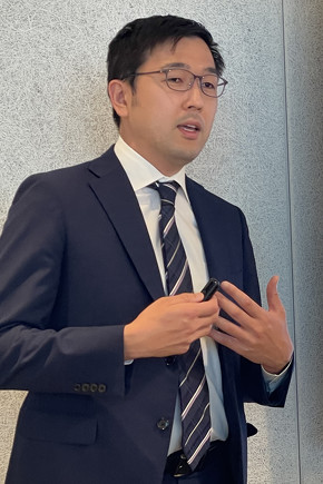 Resilire�̌܏\�����厁