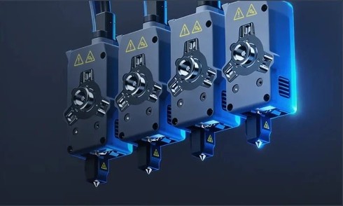 �uCreator5�v�̓Ɨ������c�[���w�b�h