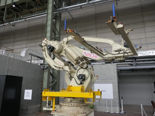 �n�ڂ����{�f�B�[��h���H���Ɉڍڂ��邽�߂̑�^���{�b�g