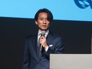 ���J�Ֆa�� ��\������В��̒��J������