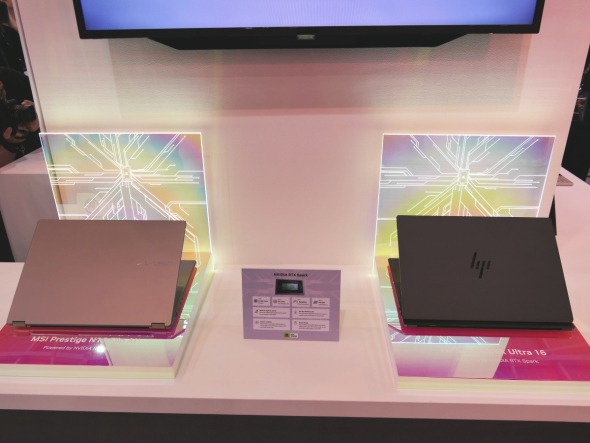 MediaTek�u�[�X�ɓW�����ꂽRTX Spark�m�[�gPC