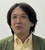 NTT�����{�̍���������