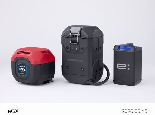 �uGXE4.0D�v�i���j�A�o�b�e���[�{�b�N�X�i�����j�A�uMobile Power Pack e:�v�i�E�j