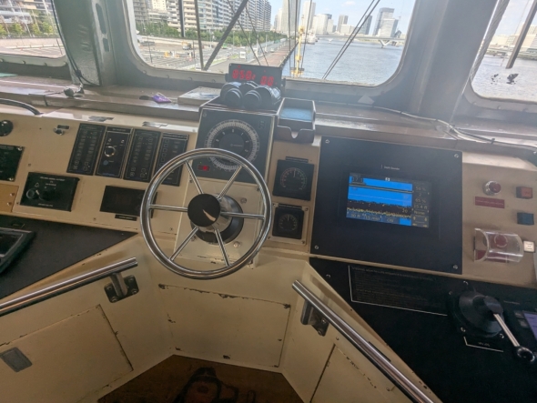 �O�������R���\�[���̒�����