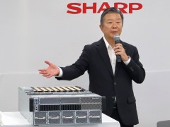 シャープが2026年9月からAIサーバ事業を開始、2026年度業績は円安で下方修正