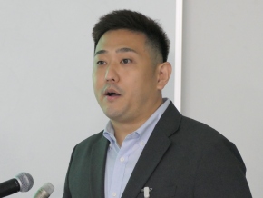 Uber Japan�̔��|�X��