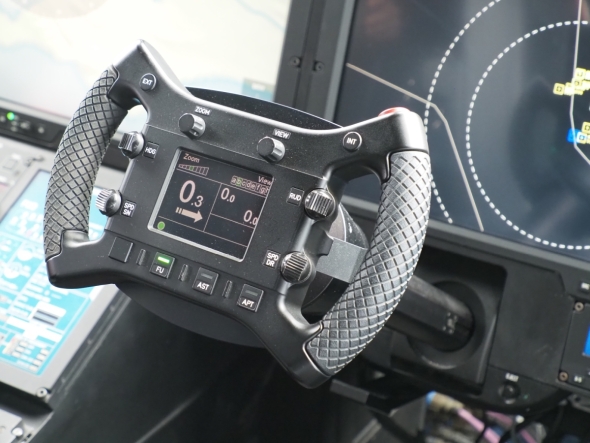 Naval Cockpit�ɔ���闼��c���^�̑����