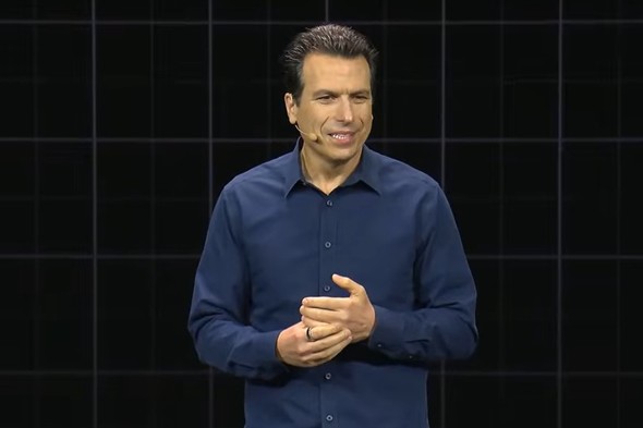 Autodesk �В� �� CEO�̃A���h�����[�E�A�i�O�m�X�g��