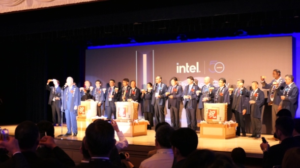 ���J���̌�A���{���{�̔����̐헪�\�z�Ɍg����Ă��������}�̊×����������t�̉������Ƃ���