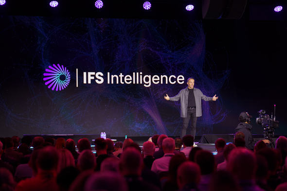 �V���i�́uIFS Intelligence�v�𔭕\����