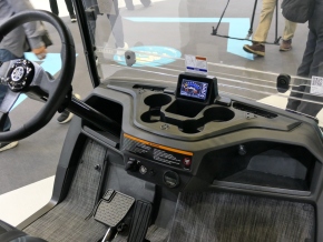 �uDRIVE H2�v�̑O������