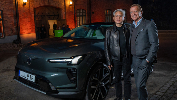 NVIDIA �n�ƎҌ�CEO�̃W�F���X���E�t�A�����i���j�ƃ{���{ �В���CEO�̃z�[�J���E�T�~���G���\����