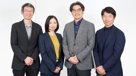 �yPR�z�������i�߂郂�m�Â���DX�A�g�J�X�^�}�[�[���h�������@���^���̎��g�݂Ƃ�