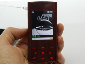 写真で解説する「L704i」（1/3 ページ） - ITmedia Mobile