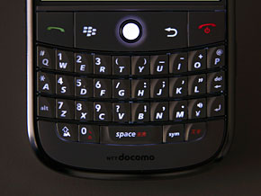 パチスロ リゼロk8 カジノ写真で見る「BlackBerry Bold」Whiteモデル仮想通貨カジノパチンコあやかし レコード