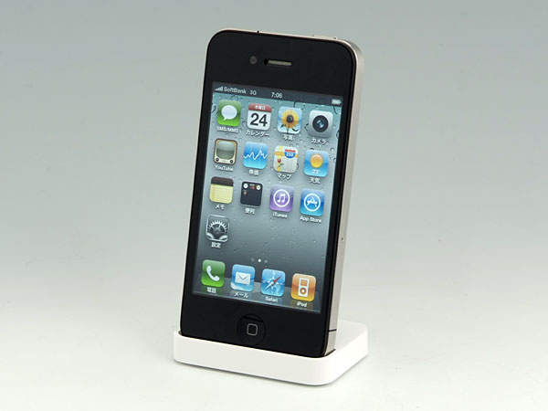 Apple iPhone 4 黒 アップル、新デザインの「iPhone 4」6月24日発売