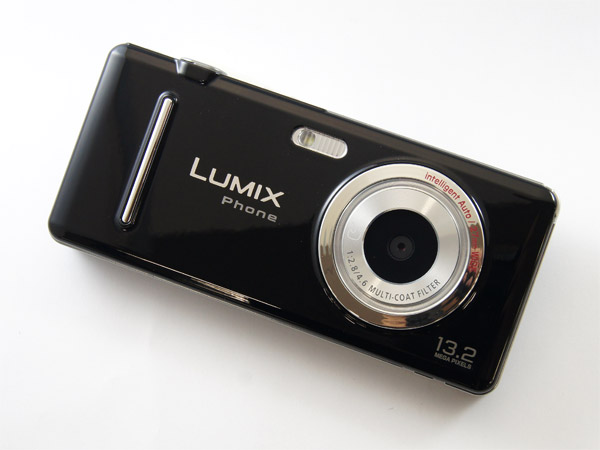 魅力はカメラだけにあらず――LUMIX Phone「P-03C」の機能性をチェック