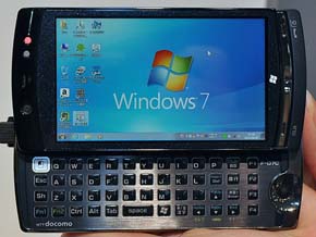 写真で解説する「Windows 7ケータイ F-07C」（外観編）：Androidでも