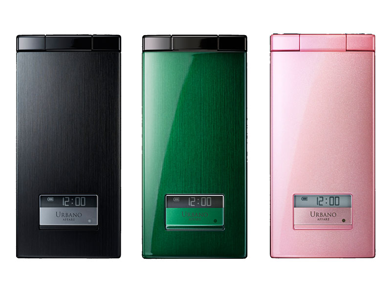 メタルパネル採用、防水対応の大人向けエレガントケータイ――「URBANO