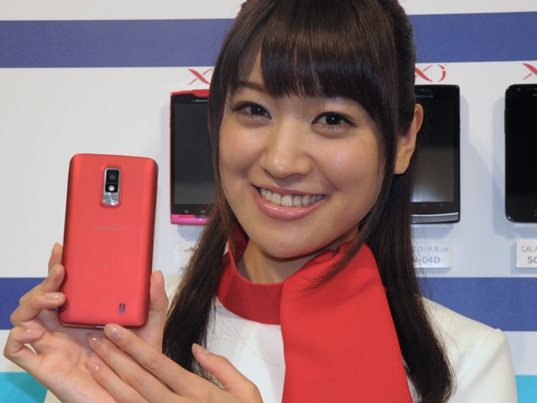 写真で解説する「Optimus LTE L-01D」：LTE＋1.5GHzデュアル