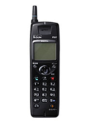 携帯電話」から「ケータイ」へ 電話をコンピュータに変えたドコモ：NTT