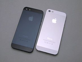 iPhone 5」 ホワイト＆シルバーとブラック＆スレートを比べてみる