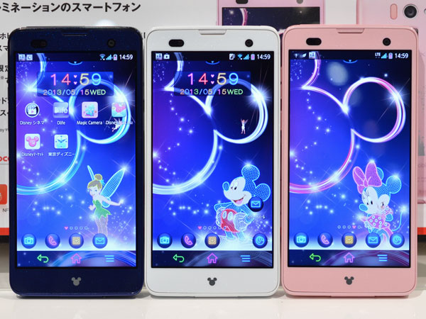 写真で解説する「Disney Mobile on docomo F-07E｣（外観編） - ITmedia Mobile