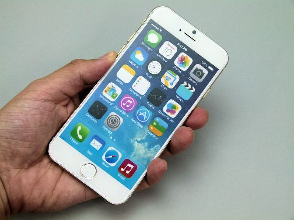 えっ これで決まりなの Iphone 6のモックアップと専用ケースを眺める Itmedia Mobile