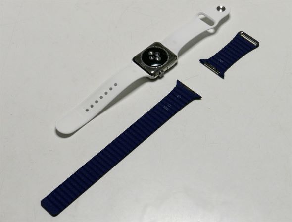 Apple Watch「バンド単体購入」の悲劇――「レザーループバンド」交換