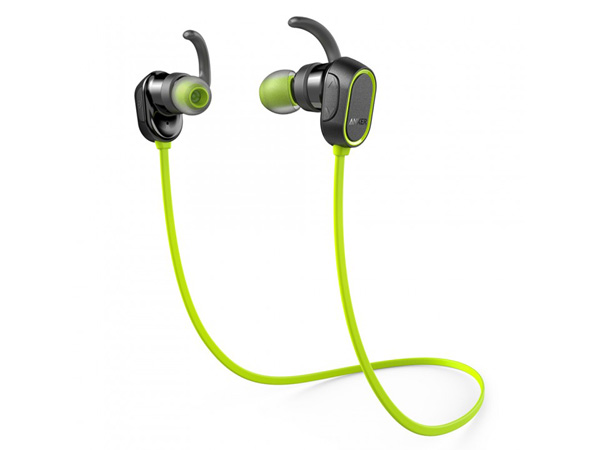 アンカー、IPX4の防水性能を備えたイヤフォン「Anker SoundBuds Sport