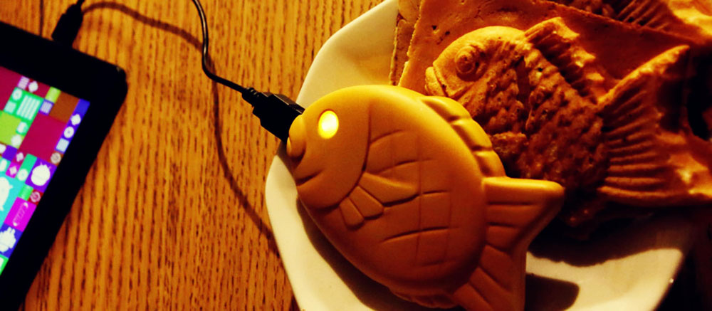 どう見ても鯛焼きなモバイルバッテリー「そそげ！たいやきくん