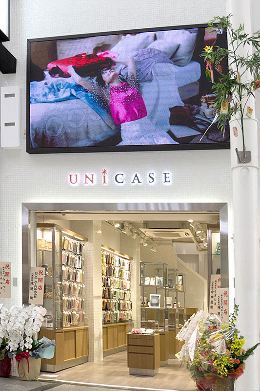 新ブランド Mallow を先行販売中 Unicaseなんば戎橋 Unicase河原町オーパ がオープン Itmedia Mobile