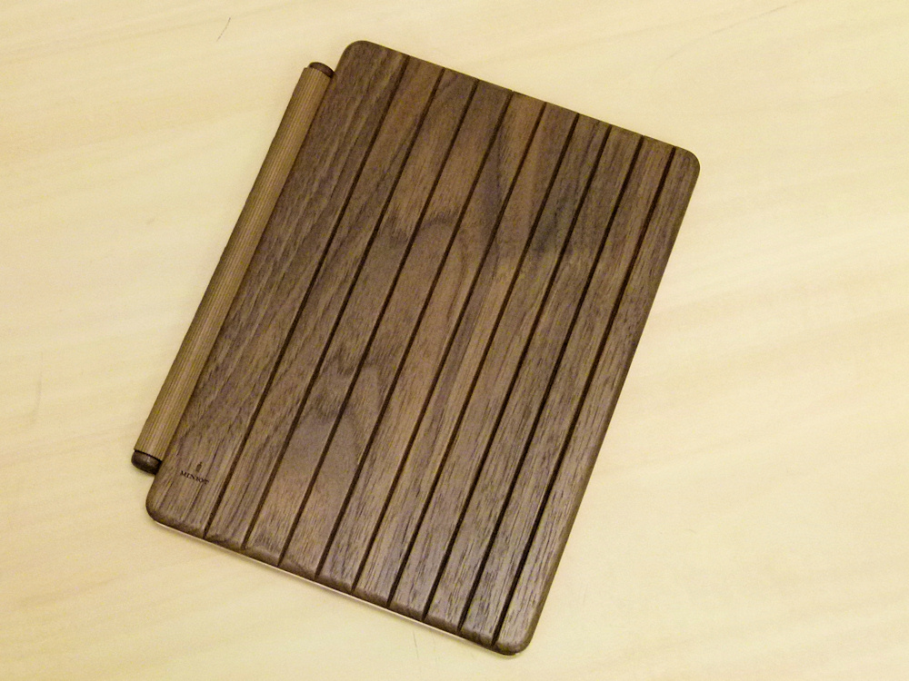 木のぬくもりを感じられる Ipad Pro向け Miniot Cover を使ってみた Apple Pencilの収納もできる Itmedia Mobile