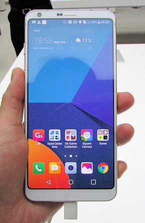 アスペクト比18 9のディスプレイを搭載した Lg G6 の使い勝手は Mobile World Congress 17 Itmedia Mobile