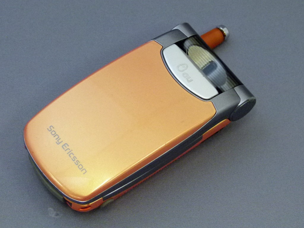 sony ericsson c1002s