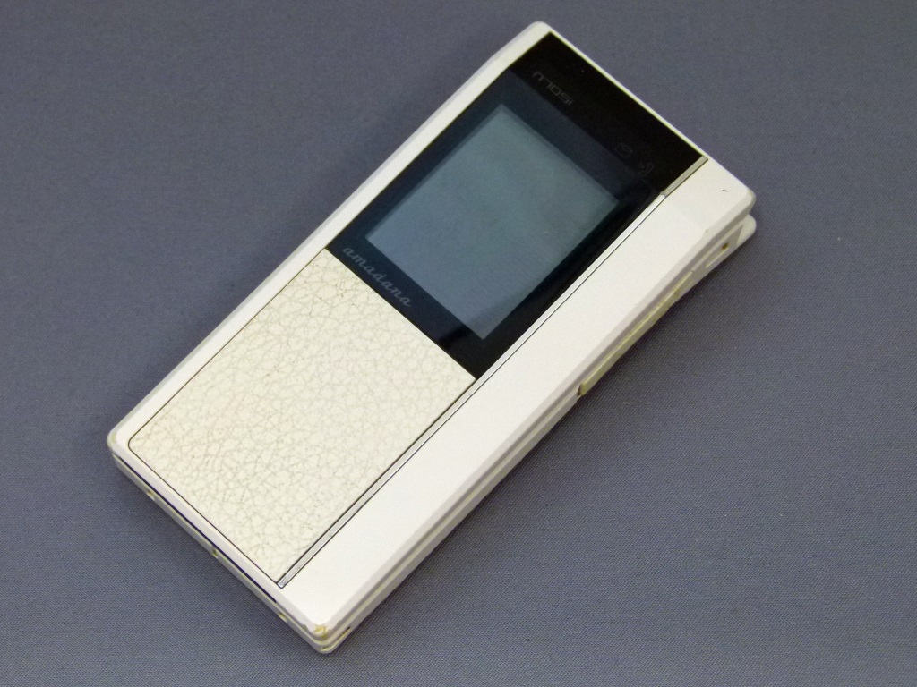 ドコモ(docomo) NEC製ガラケー N705i amadana - 携帯電話本体