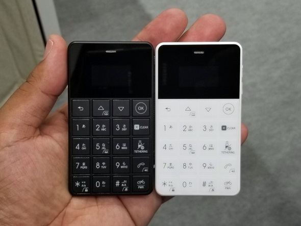 カードサイズの超小型ケータイ Nichephone S にlteモデル 2018年秋