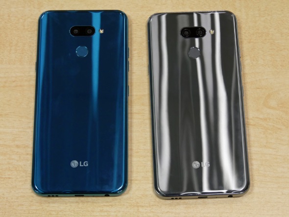 LG K50（背面）