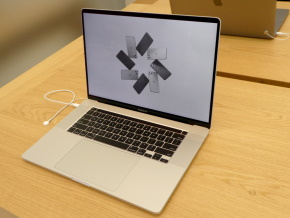 16C`MacBook Pro