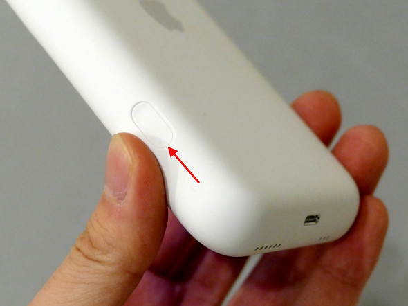 使い勝手はどう？ iPhone 11 Pro用「Smart Battery Case」を試す 