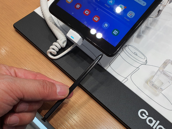 ペンで手書きができるタブレット「Galaxy Tab A」 2万円台の安さが魅力 