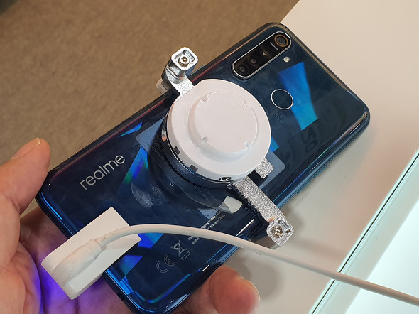 realme