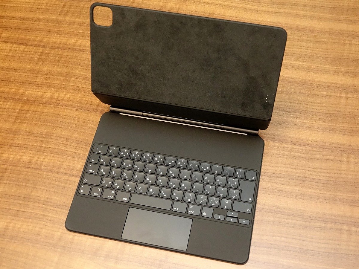 Ipad Pro用 Magic Keyboard を試す プロ仕様のキーボードと日本語入力に満足 1 2 Itmedia Mobile