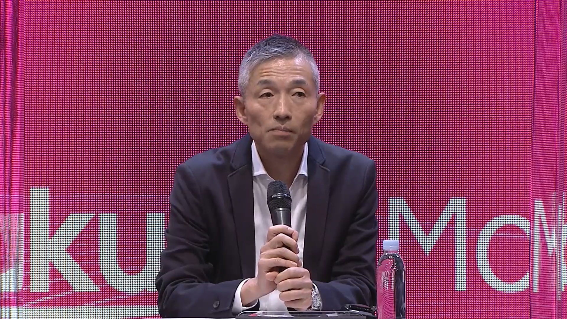 5gエリア展開は大丈夫 5gならではのサービスは 楽天モバイル 5g 発表会一問一答 1 2 ページ Itmedia Mobile