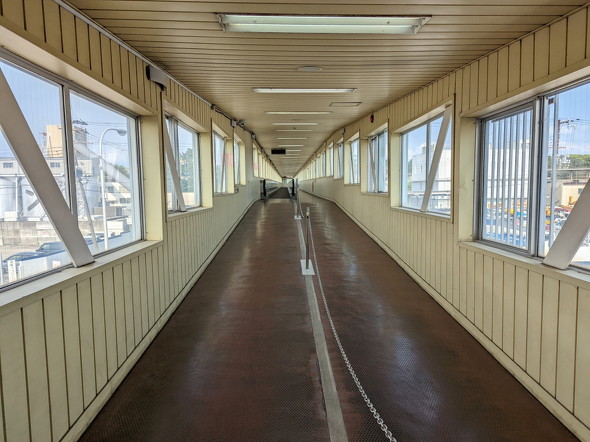 すごく……長いです