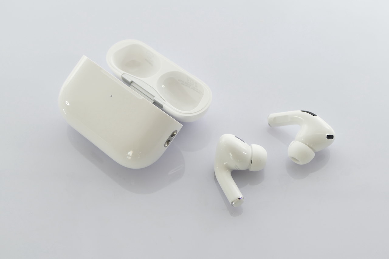 約4万円の「AirPods Pro（第2世代）」は買いなのか？ 1カ月使って ...