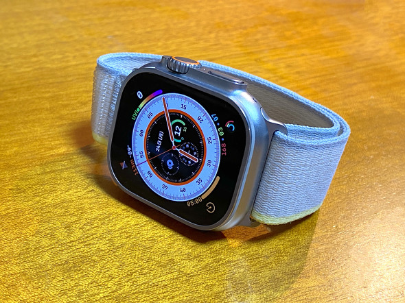 Apple Watch Ultra」はガジェット愛好家も選ぶべき？ 日常使いでの
